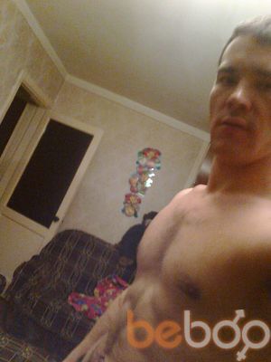  ,   Oleg, 40 ,   