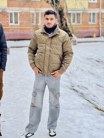  Gurgaon,   Radheshyam, 22 ,   ,   