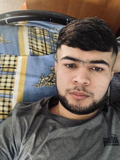  ,   Shacha, 28 ,   ,   