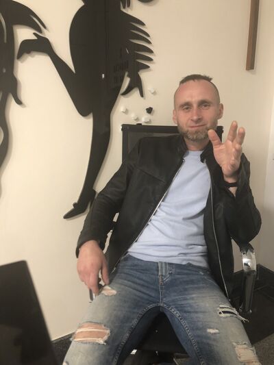  ,   , 37 ,   c 