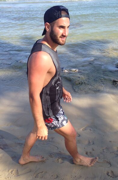  ,   Ayk, 35 ,   ,   