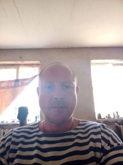  ,   Nikolai, 43 ,   ,   