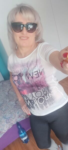  ,   Liudmyla, 54 ,     , c 