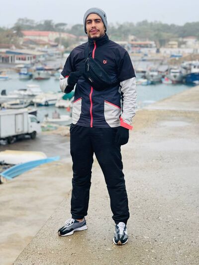  ,   Hamada, 28 ,   ,   