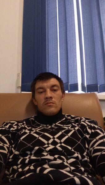  ,   Ruslan, 36 ,   ,   