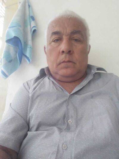  ,   Alik, 61 ,   ,   