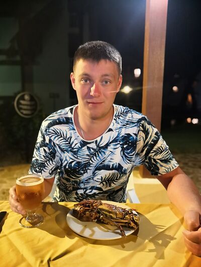   ,   Aleksandr, 33 ,   ,   