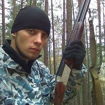  ,   Pavel, 37 ,   
