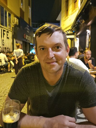  ,   Vlad, 37 ,     , c 