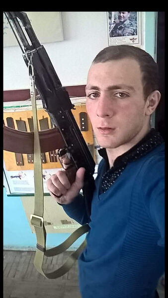  ,   Arman, 30 ,  