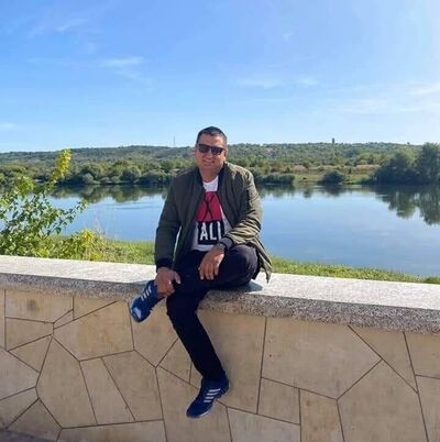  ,   Andrei, 39 ,   ,   , c 