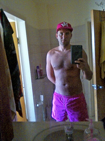  ,   Oleg, 37 ,   
