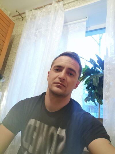  ,   Stark, 33 ,   ,   