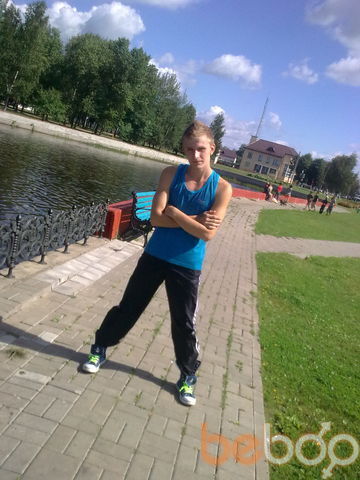  ,   Viktor, 32 ,   ,   , c 