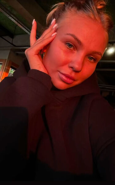  -,   , 24 ,   ,   