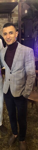  ,   Hossam, 33 ,   c 