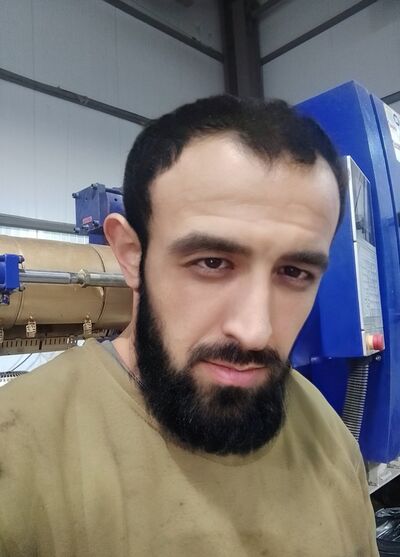  ,   Dilovar, 32 ,   ,   