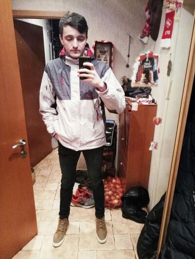  ,   Michail, 28 ,   ,   , c 