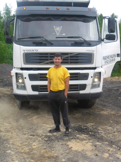  ,   Radik, 52 ,   
