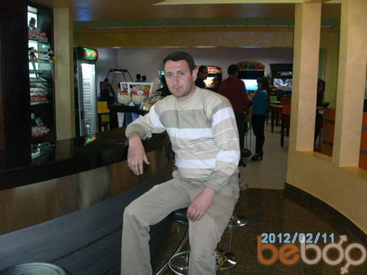  ,   Alik, 44 ,   