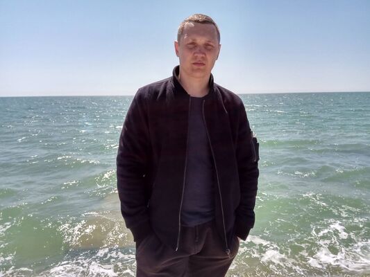  ,   Andrei, 38 ,   ,   , c 