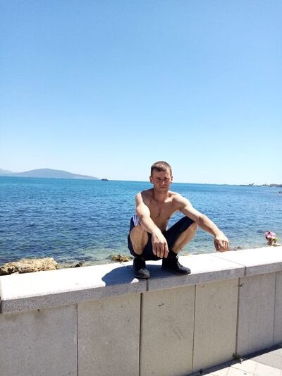  --,   , 37 ,     , c 