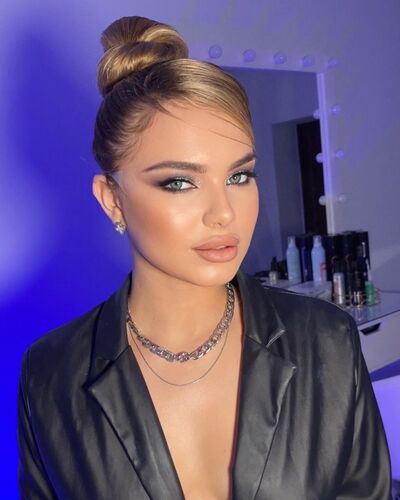  New York City,   , 22 ,   ,   