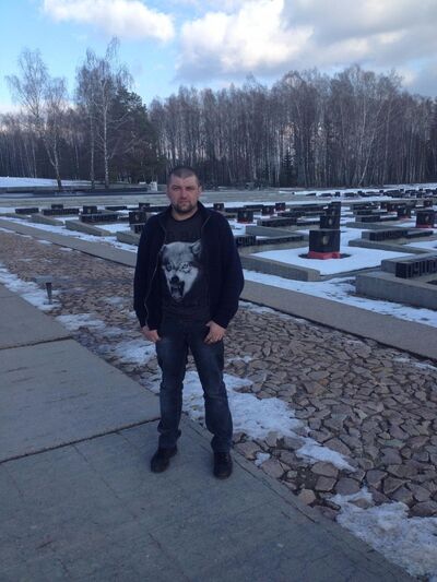  ,   Andrey, 47 ,  