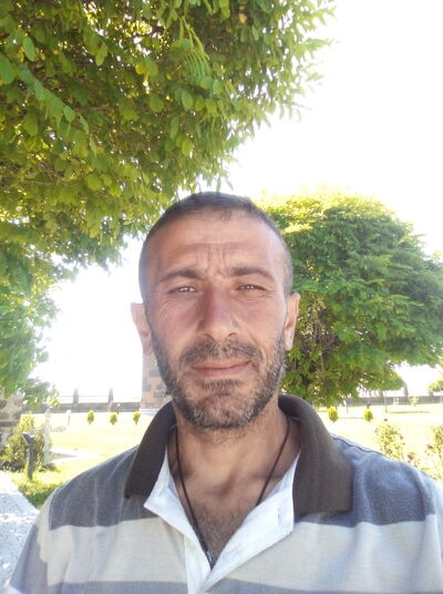  ,   Artur, 43 ,   ,   , c 