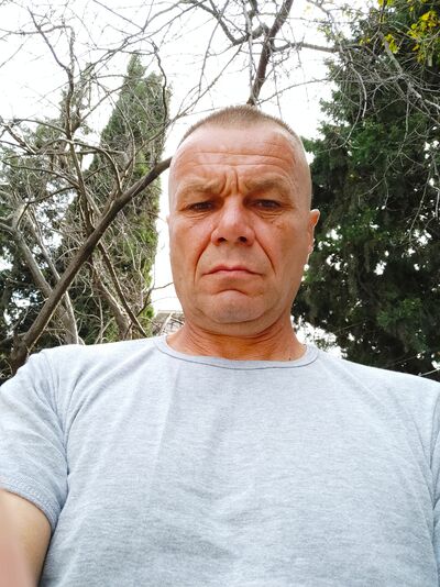  ,   Vadim, 48 ,   