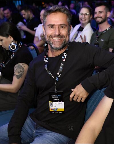  ,   Jordan, 51 ,   ,   , c 