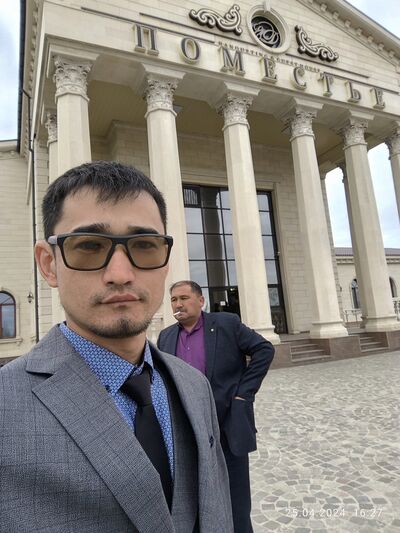  ,   Yerlan, 33 ,   ,   