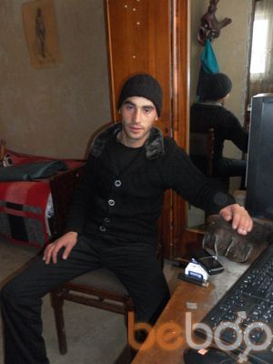  ,   Artur, 33 ,   