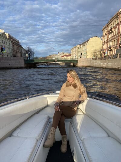  ,   Dasha, 37 ,   ,   