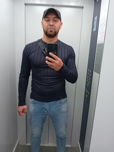  ,   Max, 34 ,   ,   