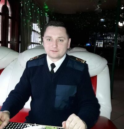  ,   Volodymyr, 42 ,   ,   , c 