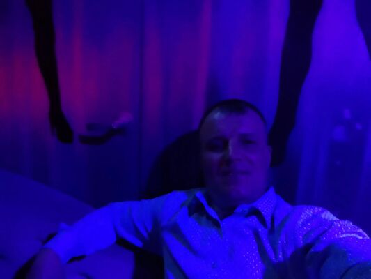  -,   Leonid, 40 ,   ,   