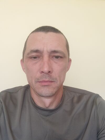  ,   Nikolay, 40 ,   ,   