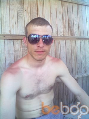  ,   Den, 37 ,   