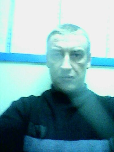  ,   Nevola, 46 ,   ,   , c 
