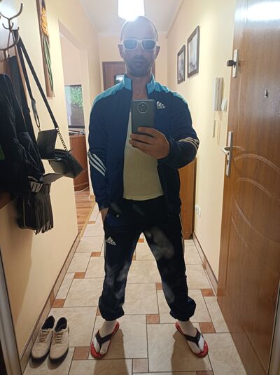  ,   Maks, 39 ,   ,   