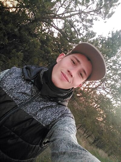  ,   Makcim, 24 ,   ,   , c 