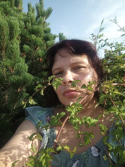  ,   Olga, 39 ,   ,   