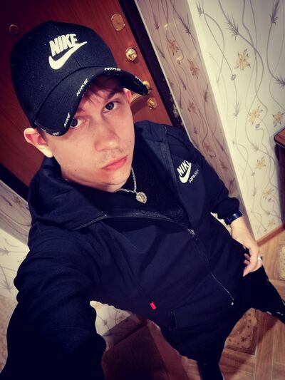  ,   Alex, 33 ,   ,   