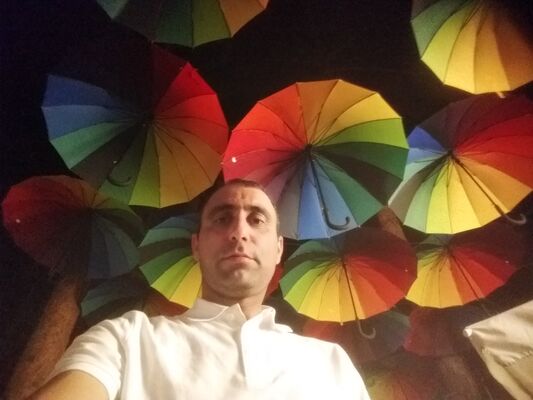  ,   Ruslan, 39 ,   ,   