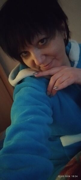  ,   Lana, 40 ,   ,   , c , 