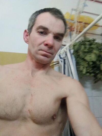  ,   Robert, 48 ,   ,   , c 