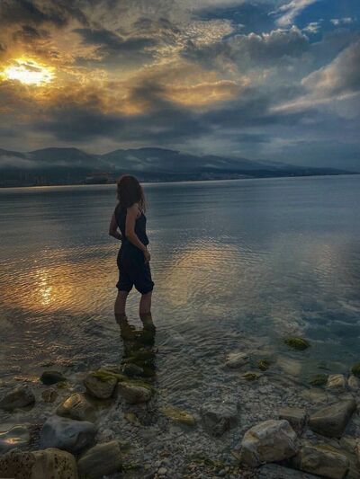  ,   Tanya, 40 ,   ,   