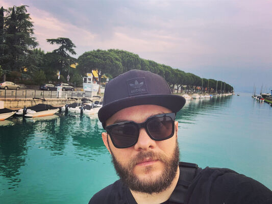  ,   Slav, 35 ,   ,   