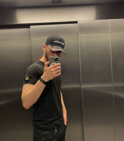  -,   Nemezicc, 29 ,  